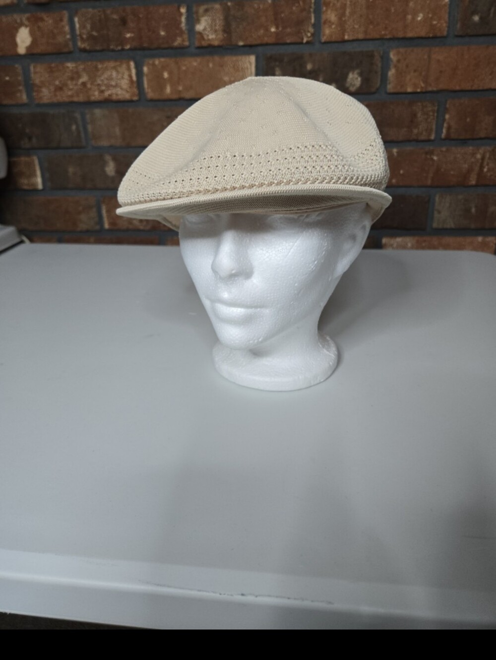 VINTAGE Kangol Vint air beige cap hat Newsboy sz Small